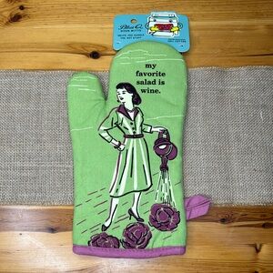 Wine Lovers Oven Mitt